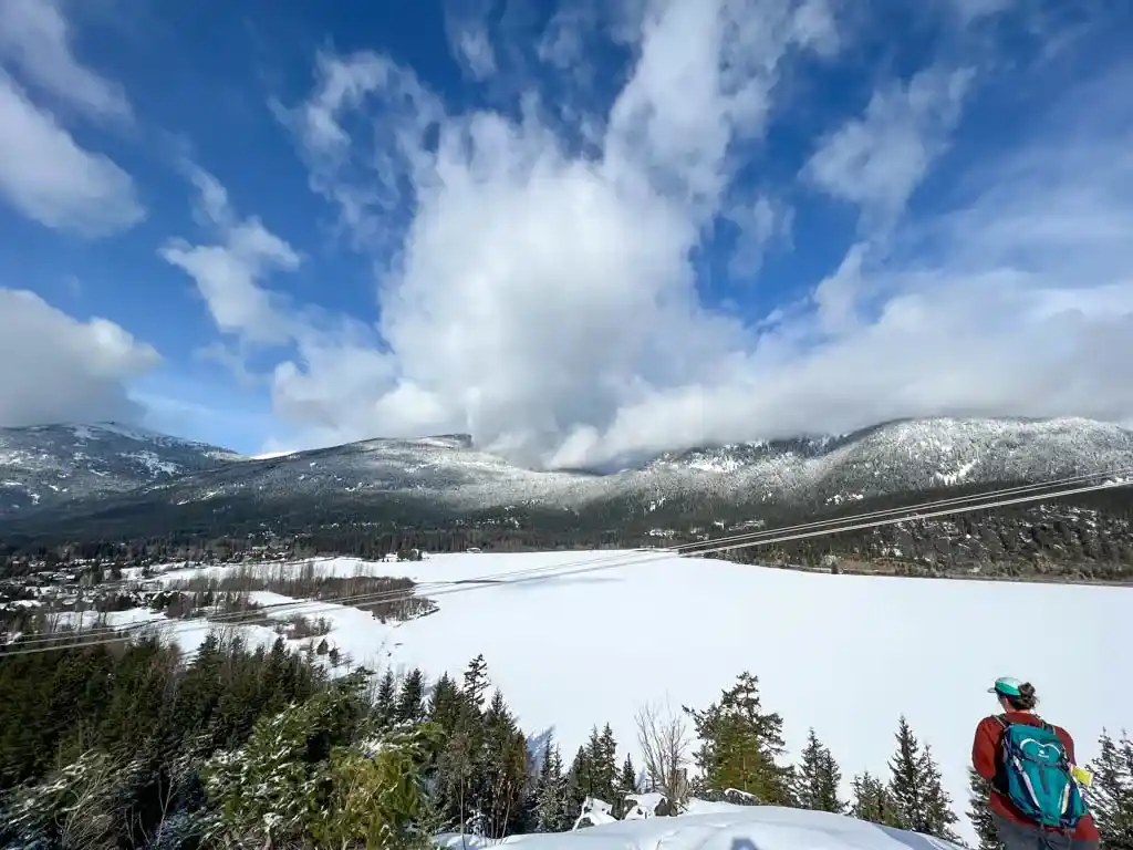 The view from Green Lake Viewpoint at Lost Lake