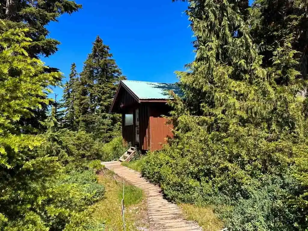 Red Heather Hut in Garibaldi Provincial Park